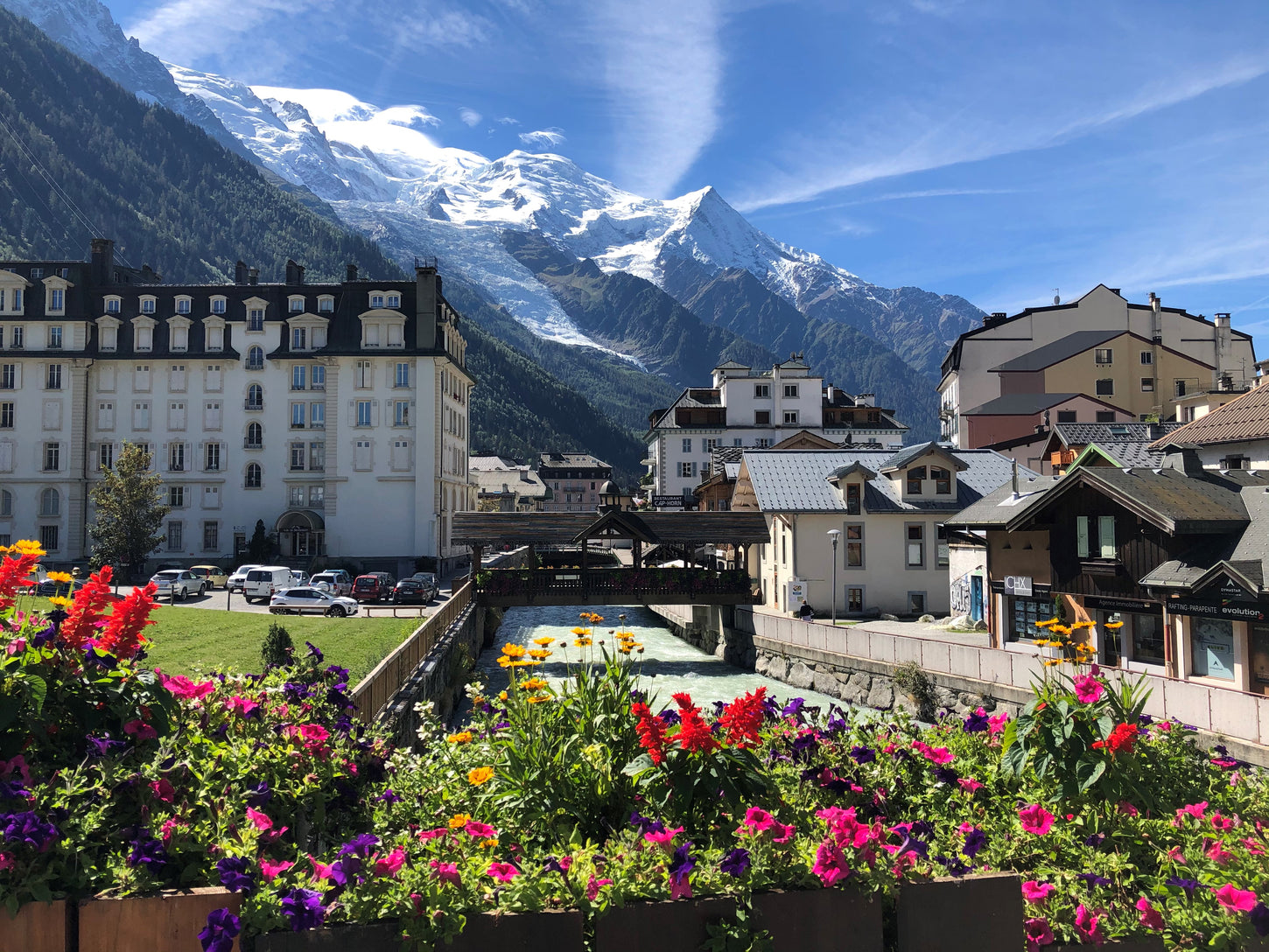 Shalowa_ou_nous_trouver-jours_de_marchés_Chamonix_Mont_Blanc_(Haute-Savoie)